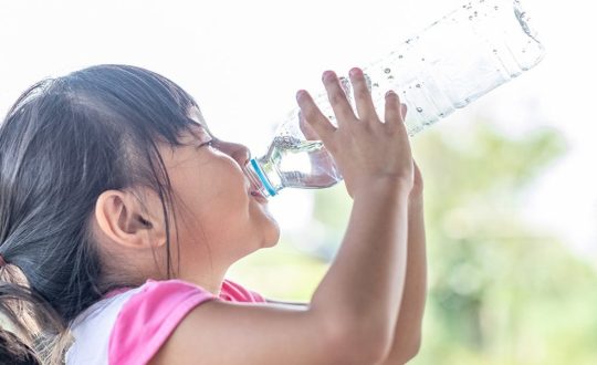 5bMqG5v5T7aGyjNbYOwa_generic-girl-drink-water-1200x800_0