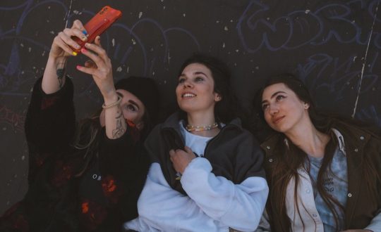 5y4BxsGDSw6kSzmKj7lE_pexels-yaroslav-shuraev-7645615