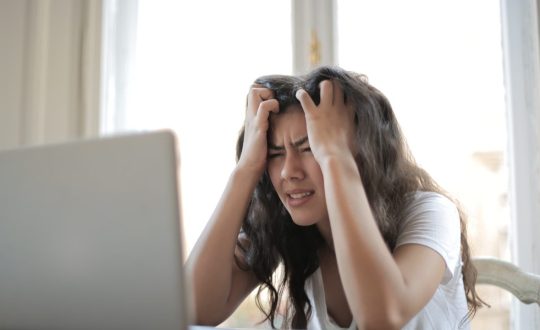 BnV4J0RxSFGGTLTOMKyM_hoe-krijg-je-minder-stress