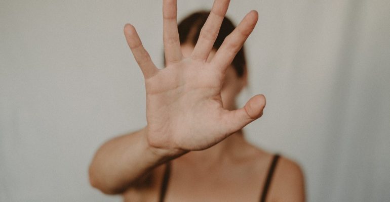 PDDVc6WHR4qioTgA26ae_pexels-anete-lusina-5723263
