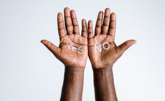 T3xbf2WzQ4iczo0uT8IE_pexels-cottonbro-4631066