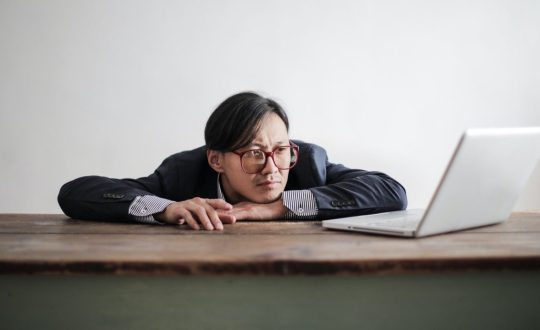 Uuzy74e6TFuYFDEwxs7O_pexels-andrea-piacquadio-3760811